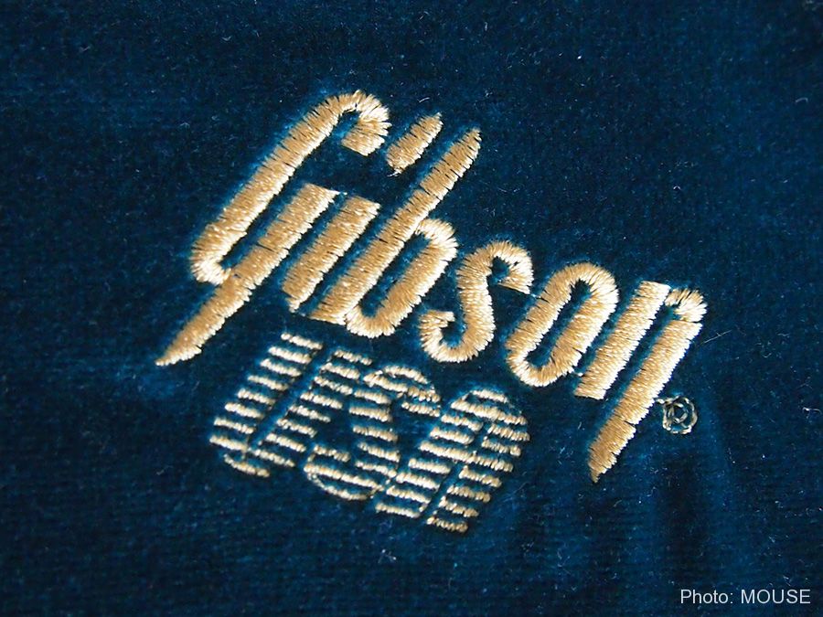 Gibson USAロゴの刺繍
