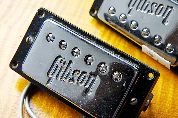 gibson-logo-pickup-cover-00