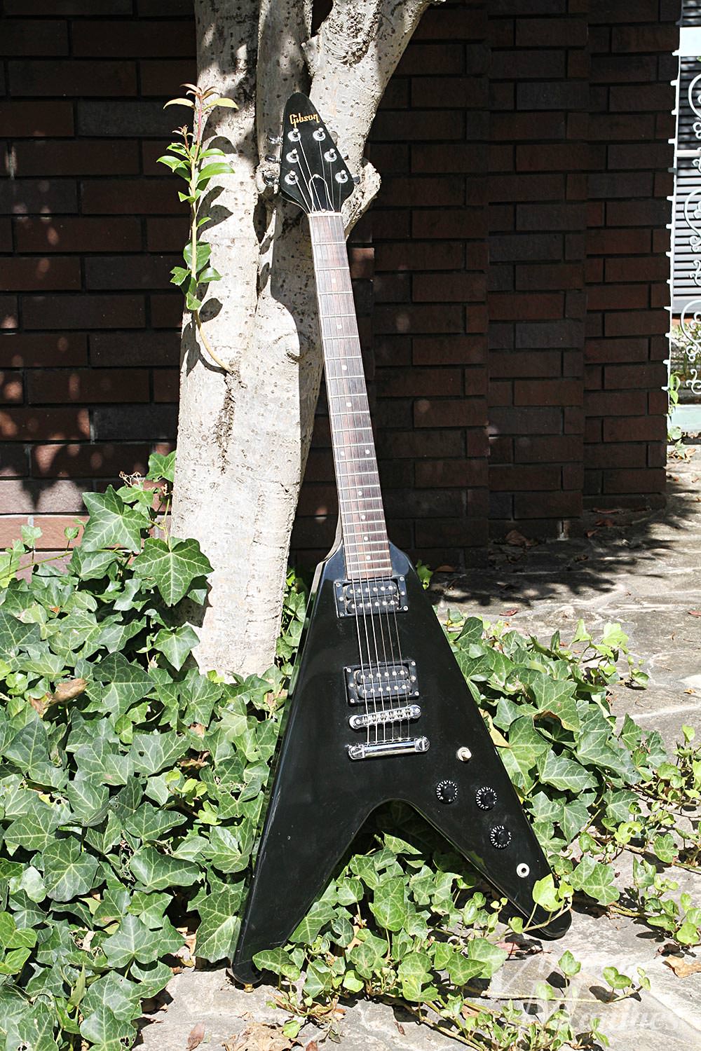 国内外の人気が集結 350件の「Flying v ギブソン guitar」の画像、写真