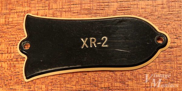 Gibson XR-2のトラスロッドカバー