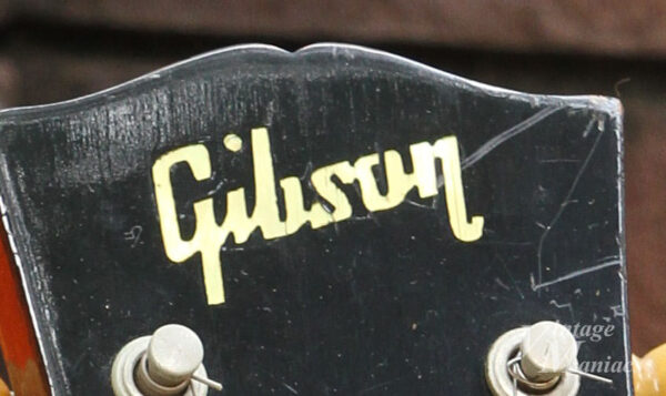 Gibsonのヘッドストックロゴ・インレイ